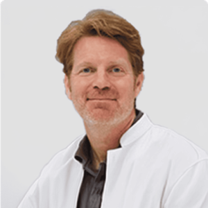 Dr. Christoph Reuter